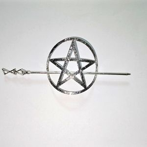 Pentagram hair clip